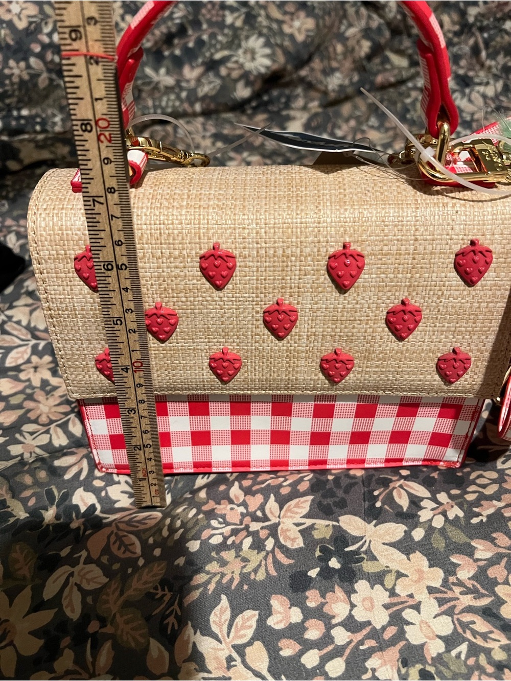 Women's Betsey Johnson Crossbody Bag One Size Beige Red strawberry crossbody bag - Picture 7 of 8